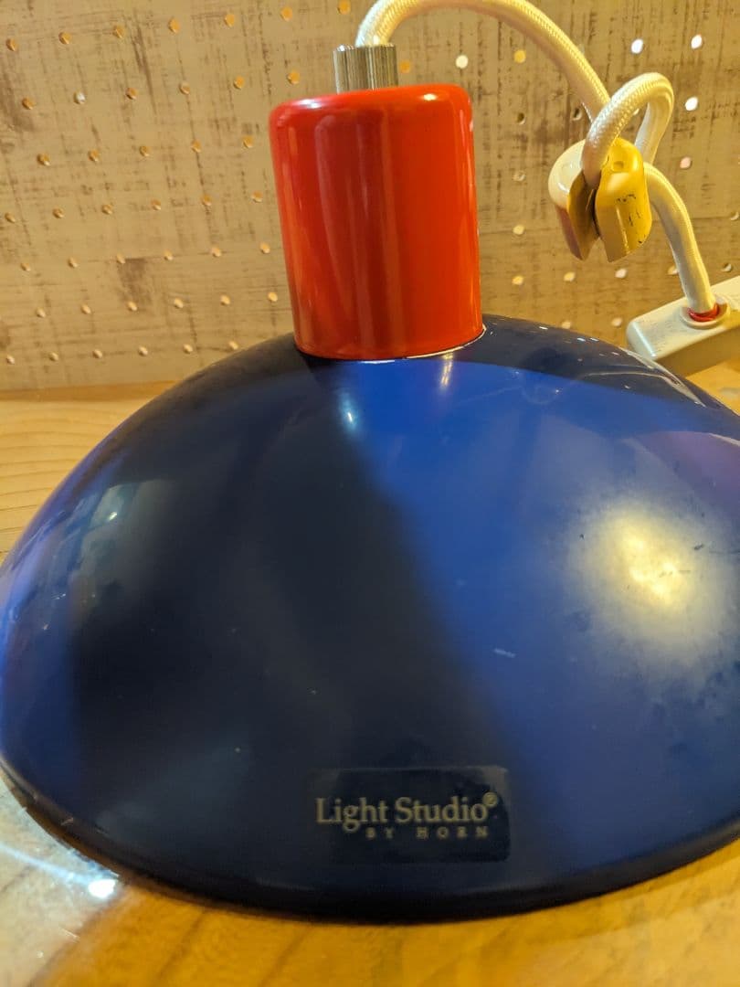 ヤマギワ　デンマークhorn社　ペンダントライト