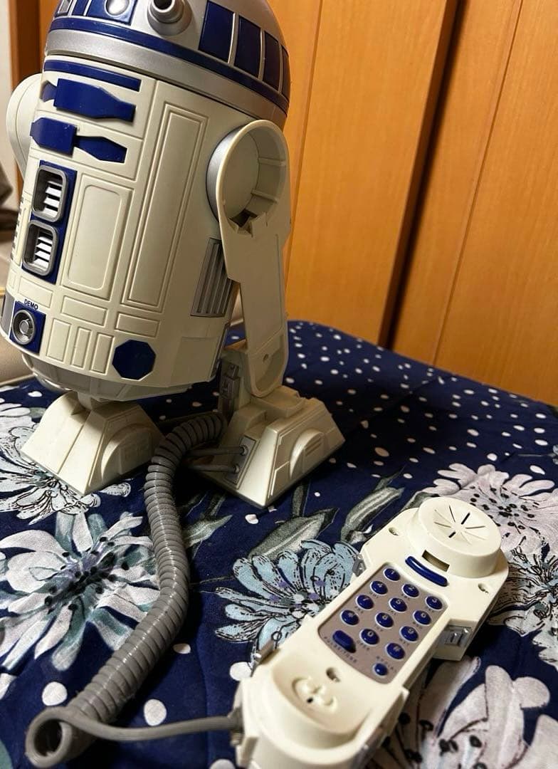 激レア】STAR WARS R2-D2の電話（by Telemania） - メルカリ