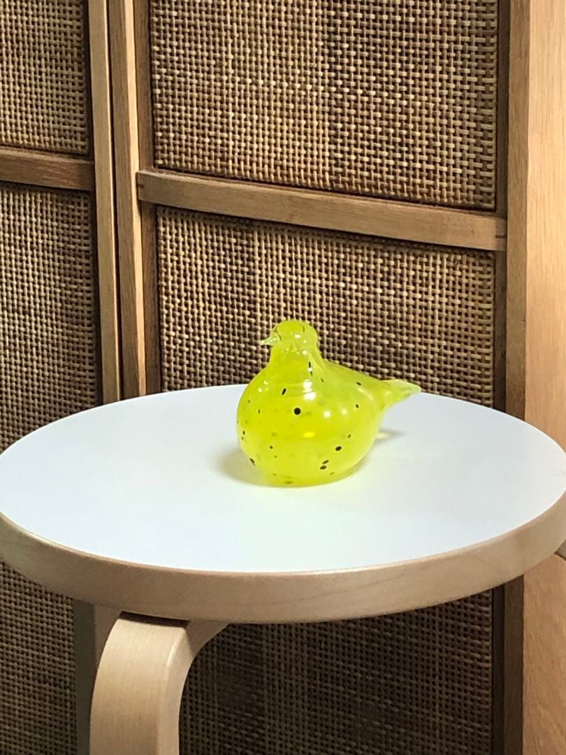 イッタラ　バード　パウダーイエロー　オイバトイッカ