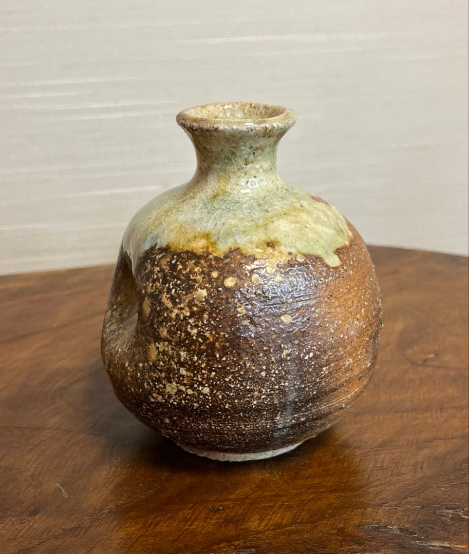 徳利　坂本俊人　伊賀　西山窯　陶器製小瓶　徳利　箱入り　青釉薬