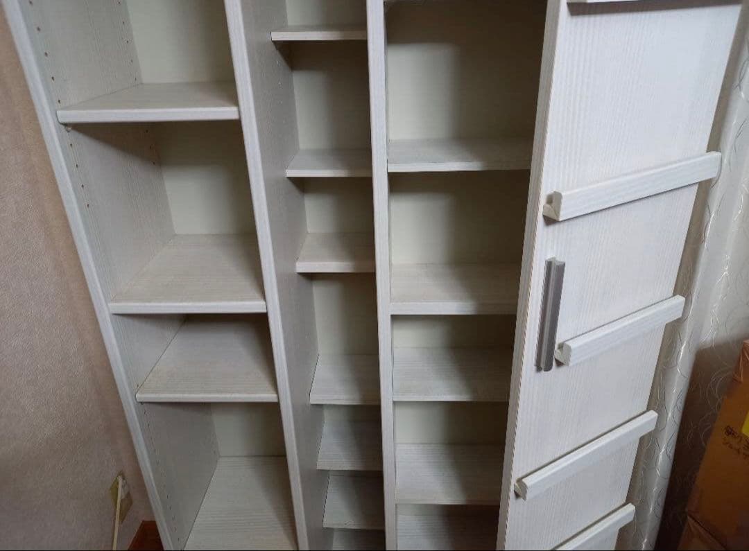 スライド機能本棚