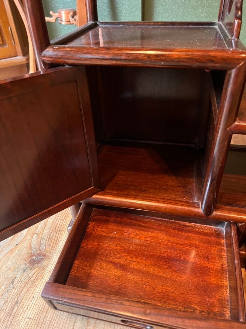 ジョンジョン＊螺鈿 紫檀 茶箪笥 飾り棚 小ぶり 違い棚 和風 昭和レトロ