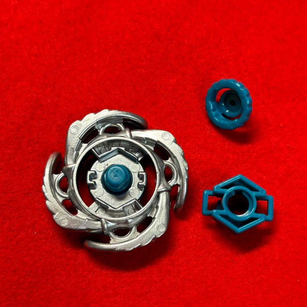 メタルファイトベイブレード アクアリオ105F 【ベイ改造セット限定