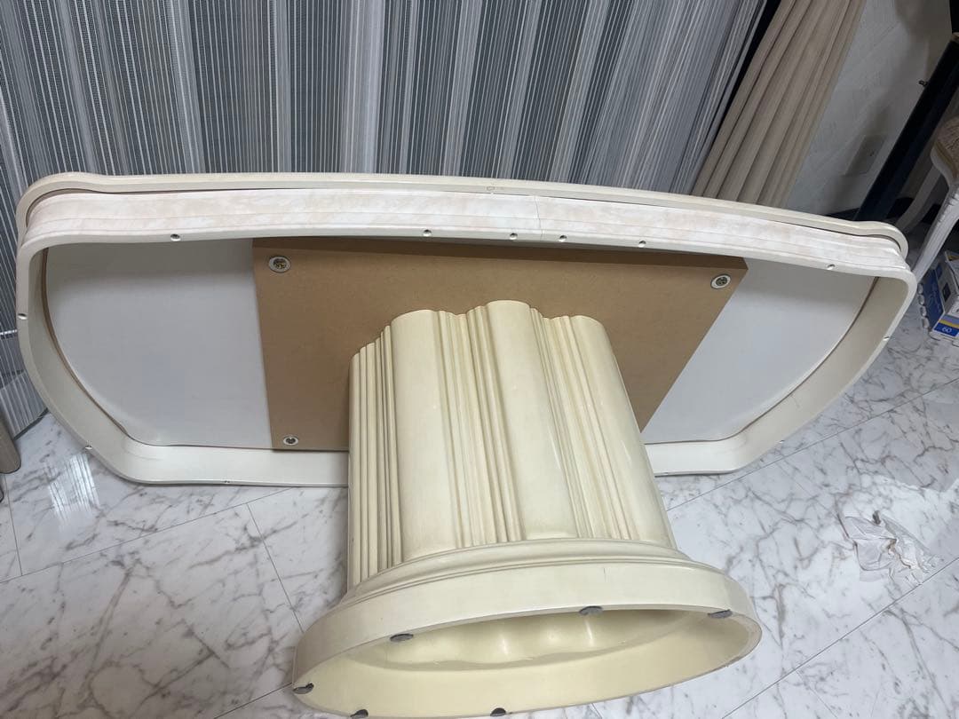 サルタレッリ Saltarelli ローテーブル