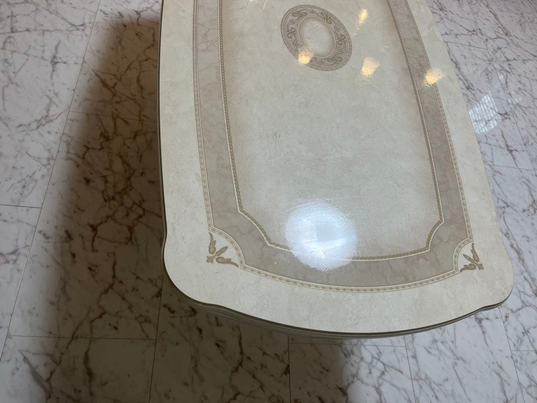 サルタレッリ Saltarelli ローテーブル