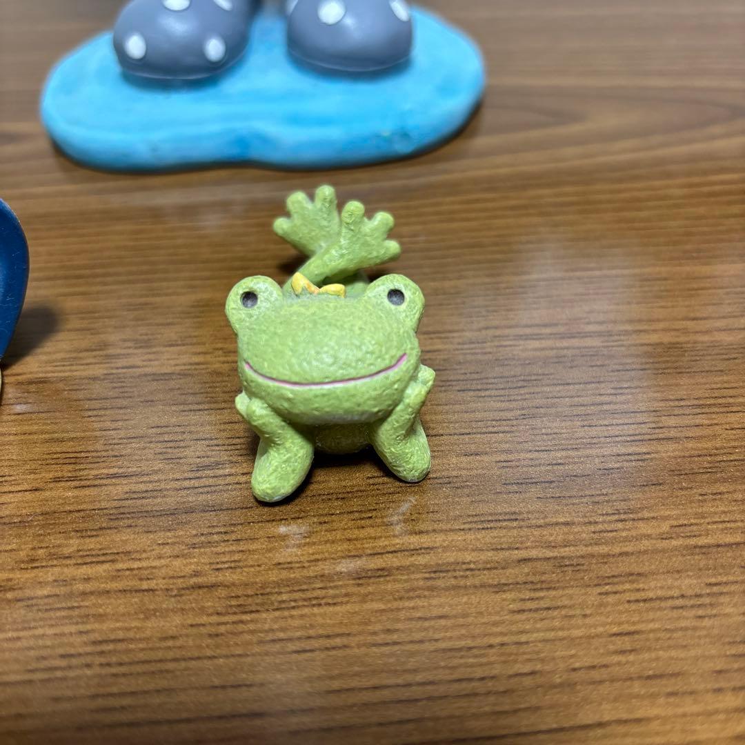 【美品】可愛いカエルたち　オーナメント６点セット★カエルのコポー　など