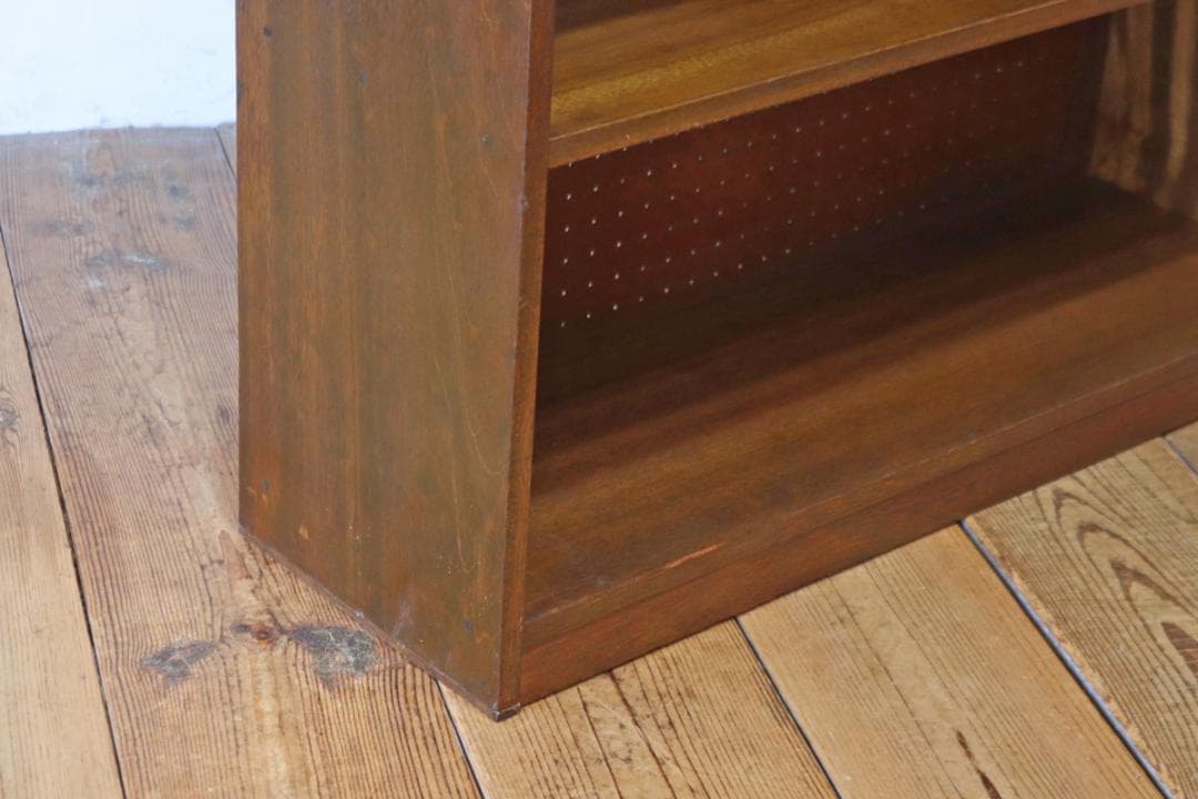 レトロ 本棚 ラック ディスプレイ 飾り棚 食器棚 収納 ラワン材 ペグボード