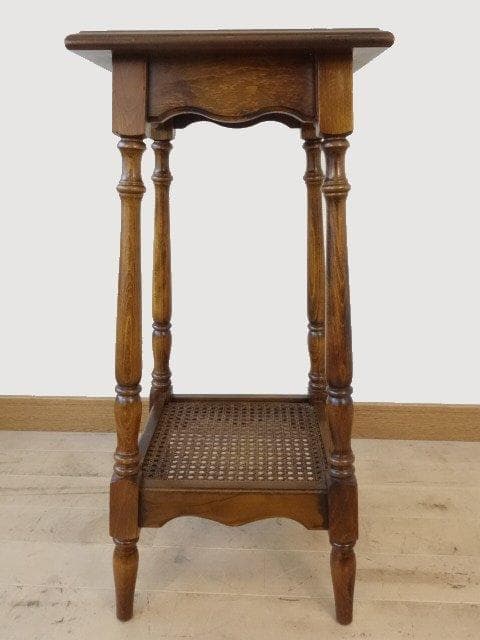 カリモク　コロニアル　花台　サイドテーブル　USED