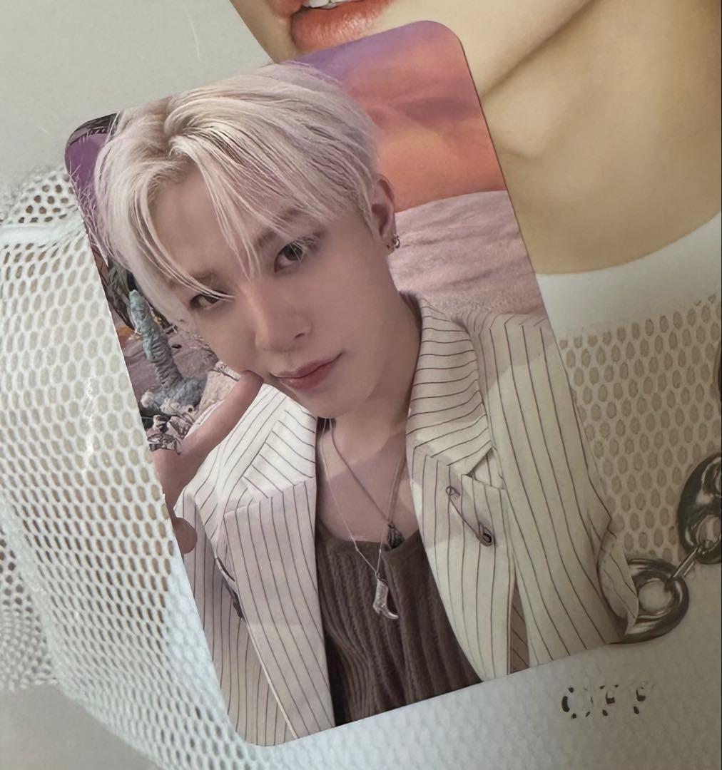 TREASURE CD購入特典トレカ ジョンファン会場限定トレカ - メルカリ