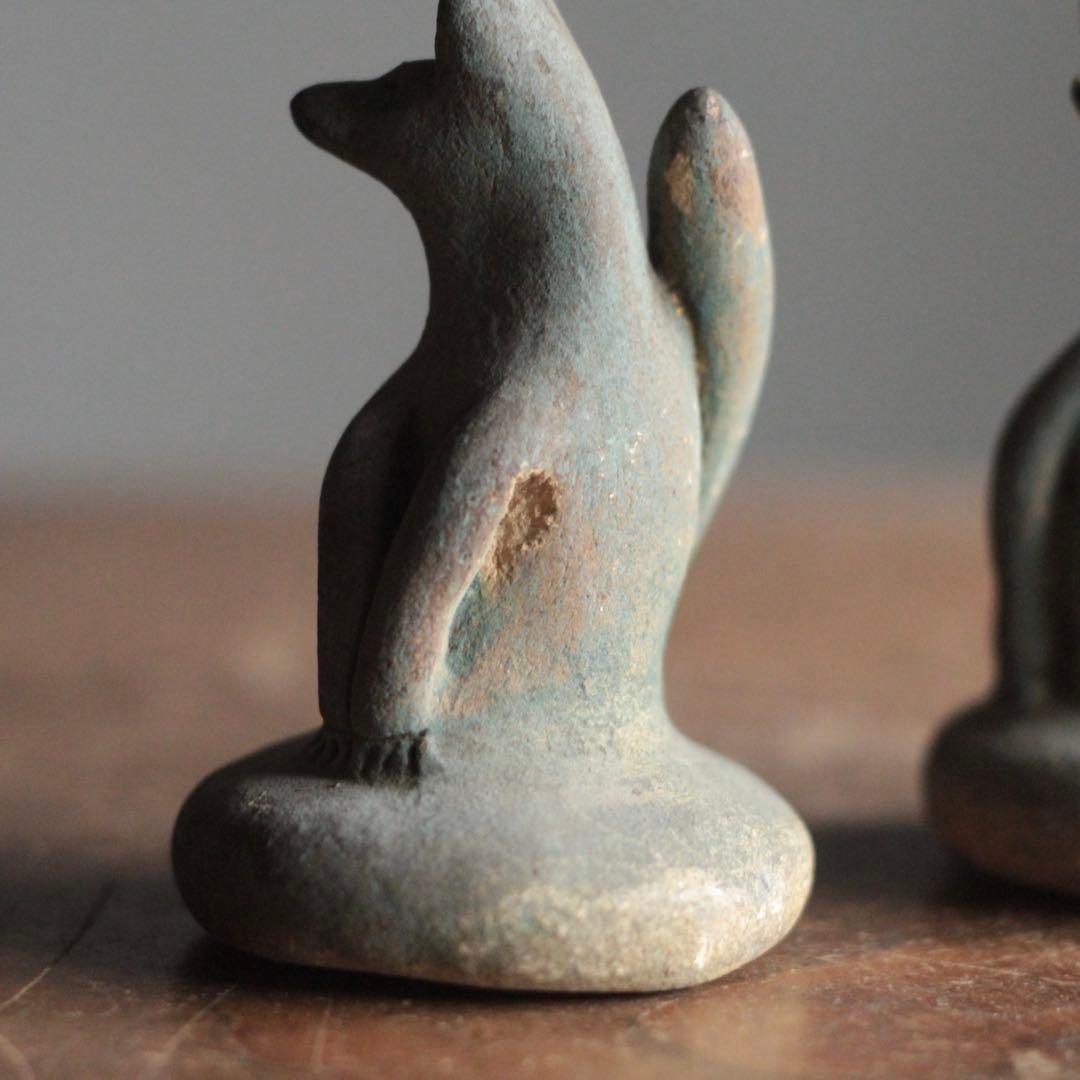 古い 土人形 お稲荷さん 一対 御狐様 民芸 民間信仰 古道具 オブジェ