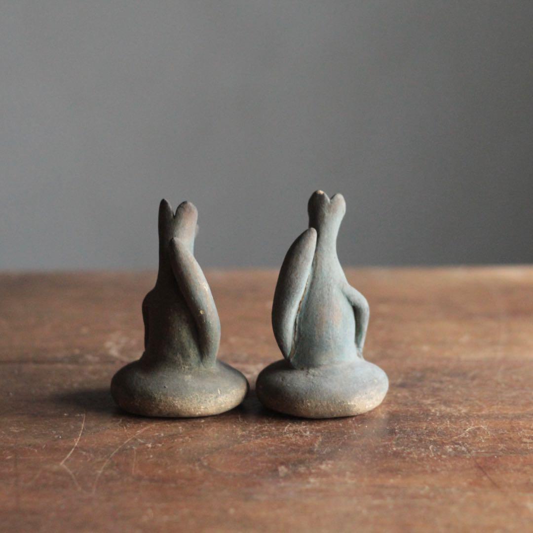 古い 土人形 お稲荷さん 一対 御狐様 民芸 民間信仰 古道具 オブジェ