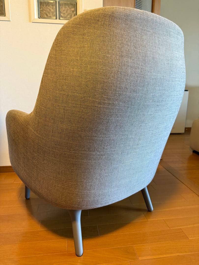 フリッツ・ハンセン JH4 FRI 1人掛けソファ ハイメ・アジョン