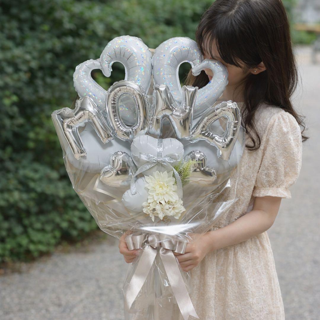 【とんこつ♡】バルーンブーケLLサイズ　ホワイト＆ゴールド
