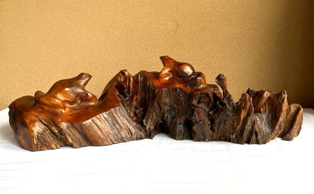 天然木 カエルの彫刻 流木 インテリア装飾 彫刻 美術品 骨董 幅60㎝ カエル