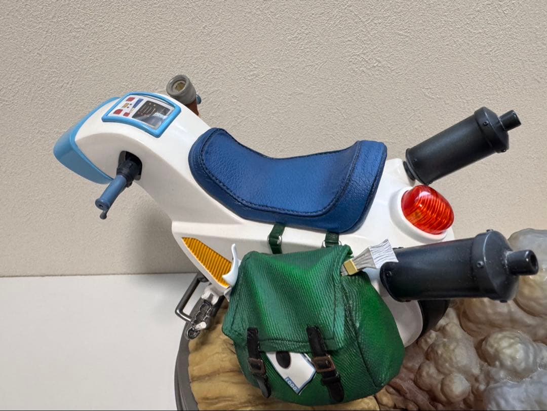 ドラゴンボール ランチ スタチュー BLITZWAY / ブリッツウェイ 中古