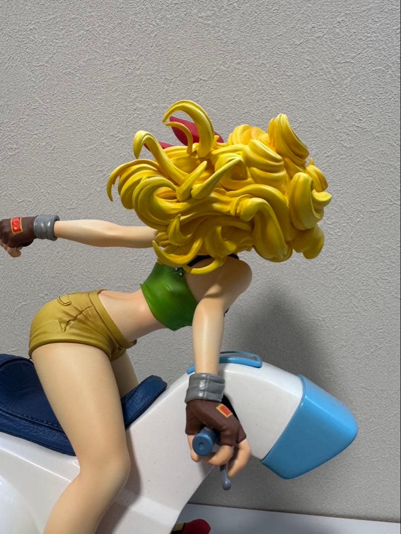 ドラゴンボール ランチ スタチュー BLITZWAY / ブリッツウェイ 中古