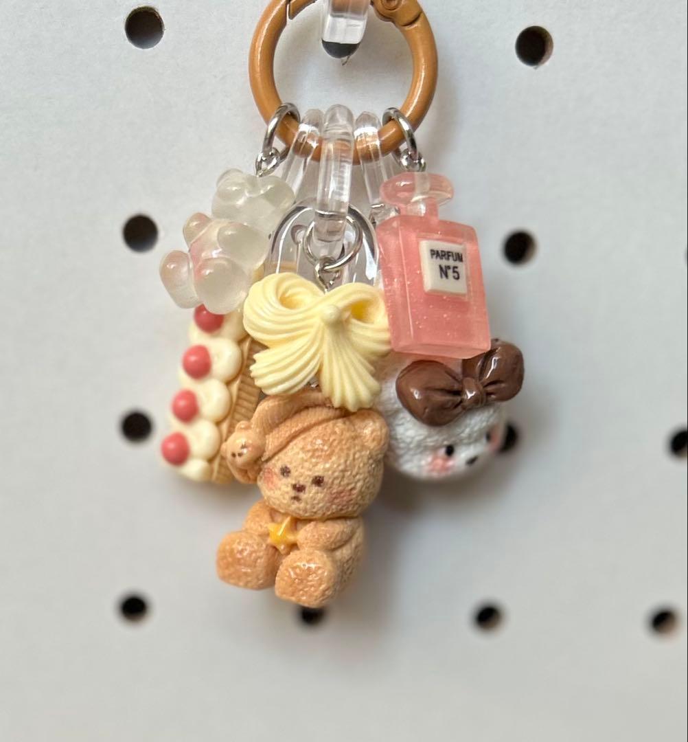 じゃらじゃらキーホルダー【297】 - メルカリ