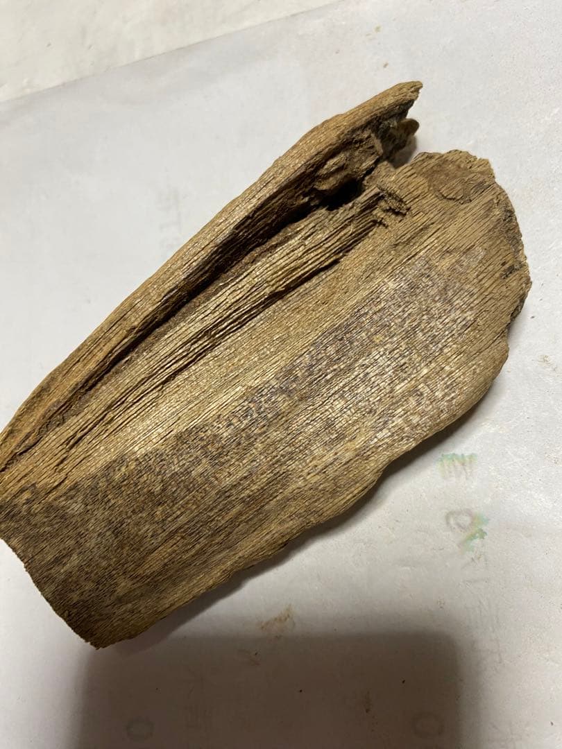 ベトナム産香木　良香シャム沈香29.3g 香道聞香用六国五味伽羅