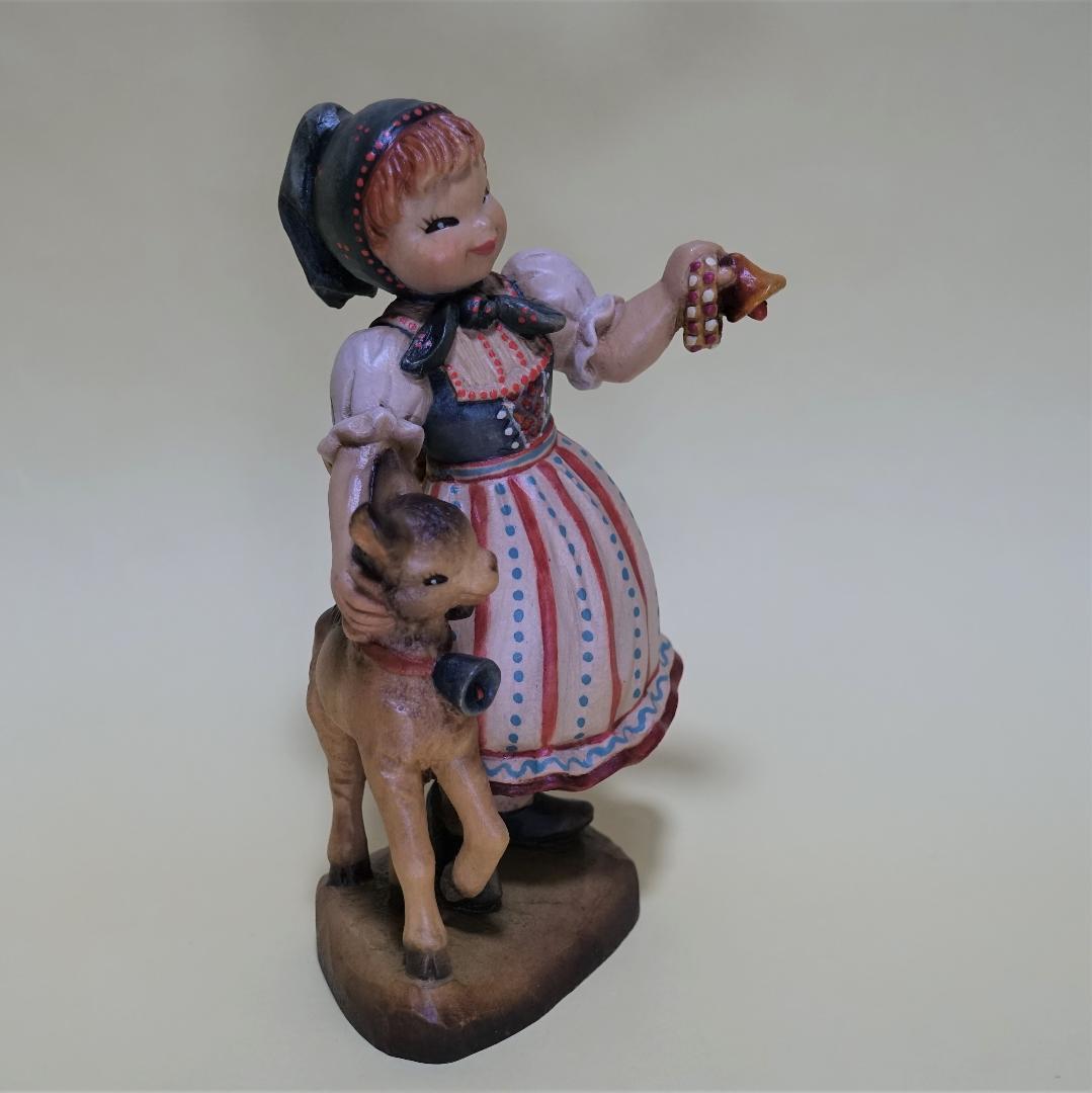 ANRI【Swiss Girl Goat Bell】アンリ人形