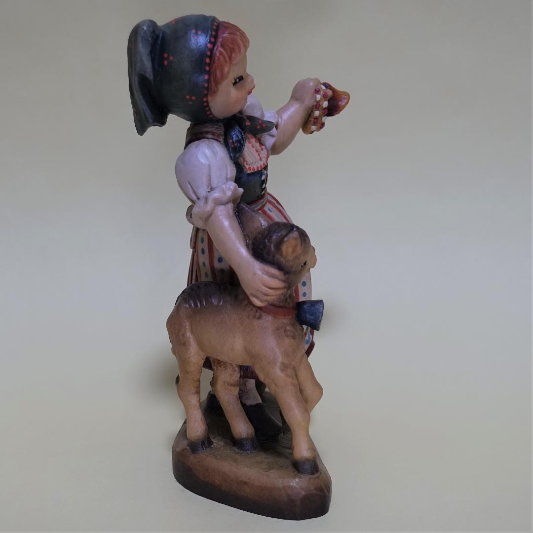 ANRI【Swiss Girl Goat Bell】アンリ人形