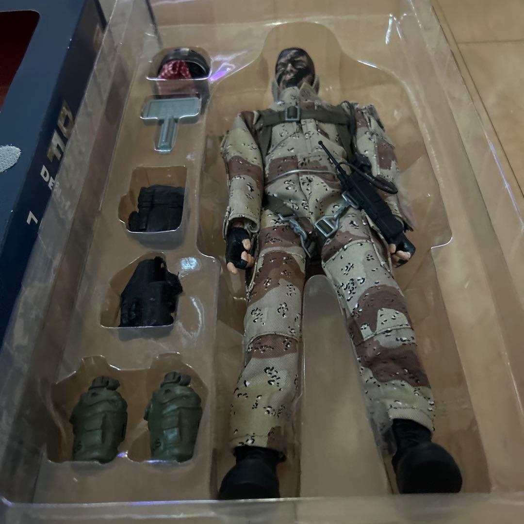 【即購入ok!!】DELTA FORCE ”STRIKER” 1/6 フィギュア