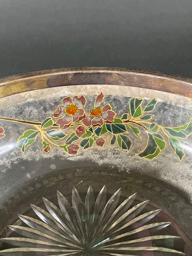 アンティークバカラ　シャルル・ヴィジェエナメル彩林檎花飛蝶紋大飾鉢
