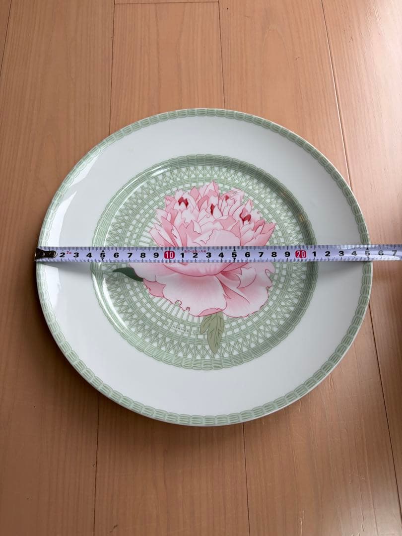 廃番 エルメス レ・ピヴォワンヌ フラワープレート