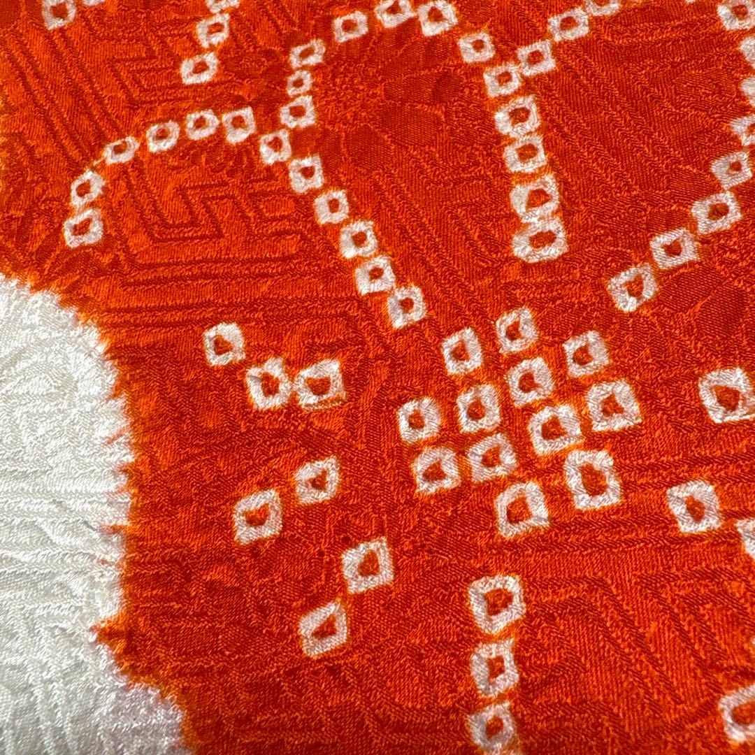 167 絞り　正絹　朱色×刺繍　疋田　着物+長襦袢　7歳　七五三　四つ身