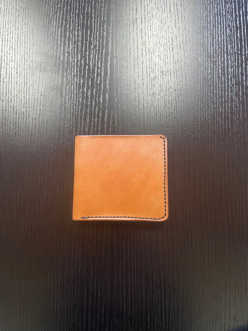 ブラウンレザー二つ折り財布