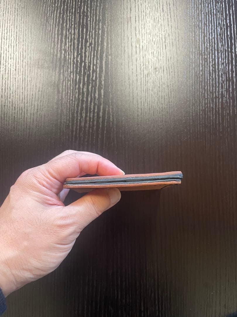 ブラウンレザー二つ折り財布