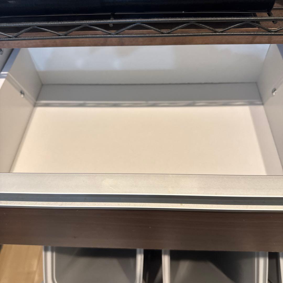 アイリスオーヤマ　ペールカウンター　食器棚　蓋つきゴミ箱　キッチン　収納棚