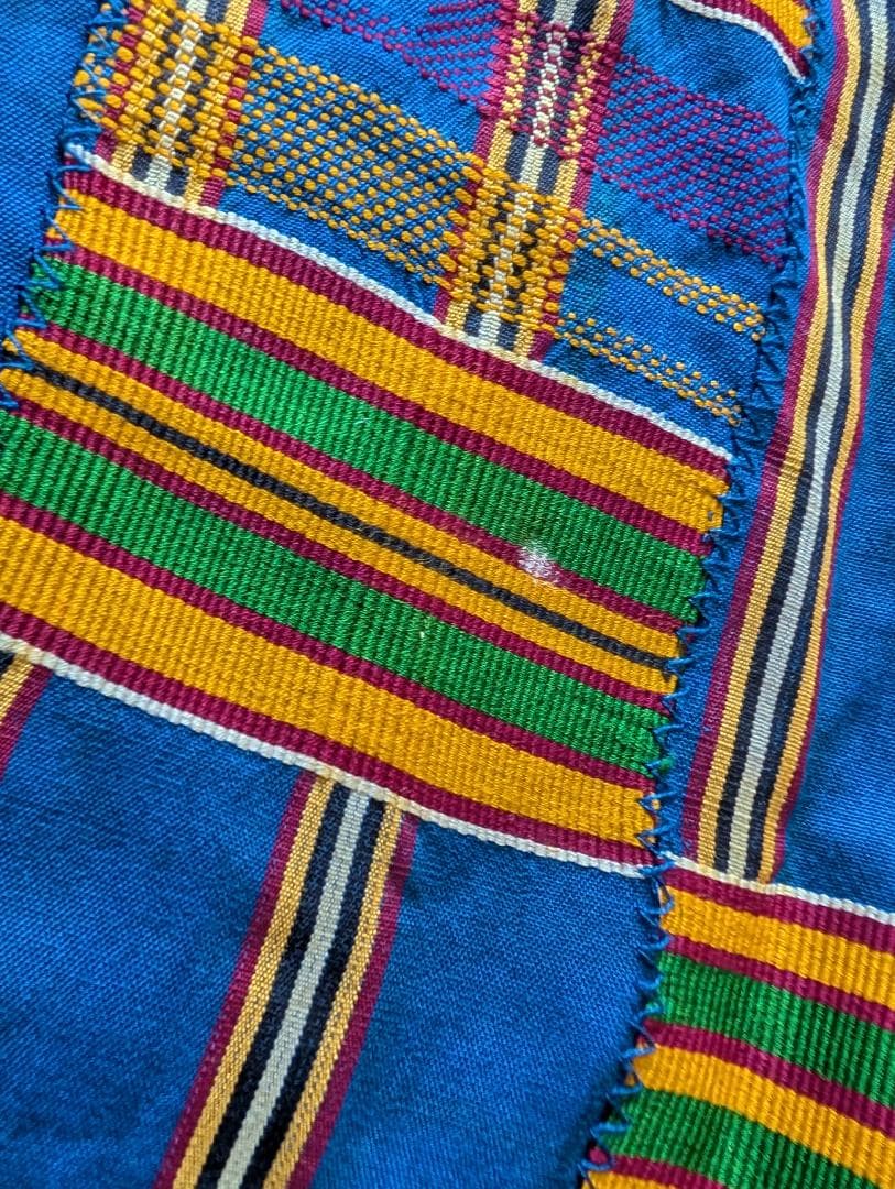 アフリカのプリミティブアート「ケンテクロス」