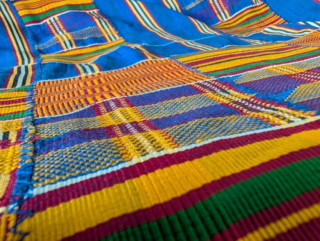 アフリカのプリミティブアート「ケンテクロス」