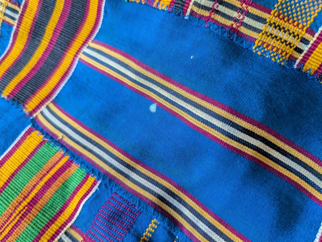 アフリカのプリミティブアート「ケンテクロス」