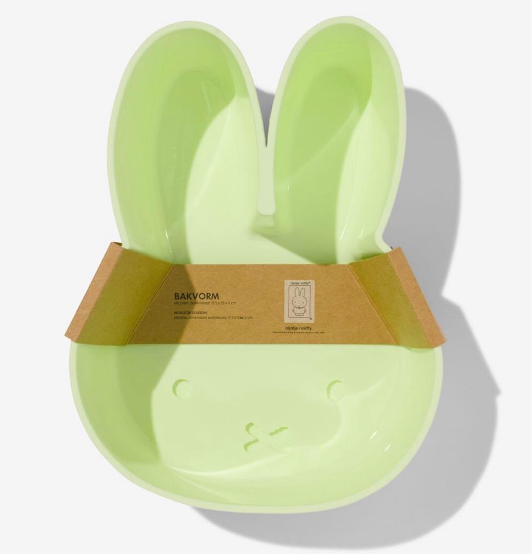 miffy【日本未販売】23x17cm お顔の耐熱ケーキ型 nijntje