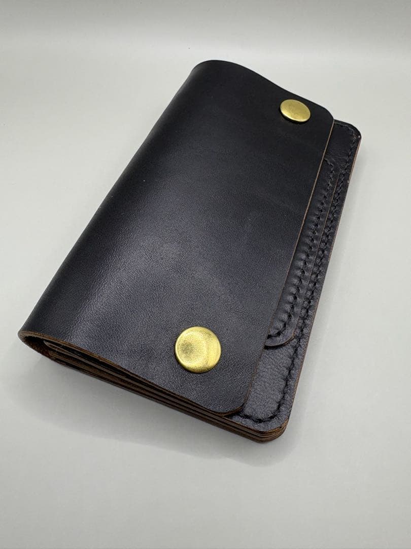 ミドルトラッカーウォレット　ホースバット (MARYAM社) 茶芯ブラック