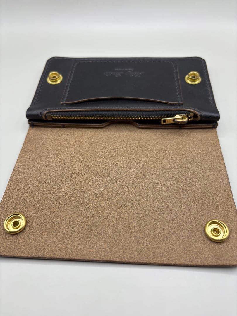 ミドルトラッカーウォレット　ホースバット (MARYAM社) 茶芯ブラック