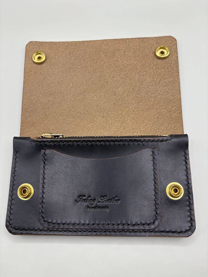 ミドルトラッカーウォレット　ホースバット (MARYAM社) 茶芯ブラック