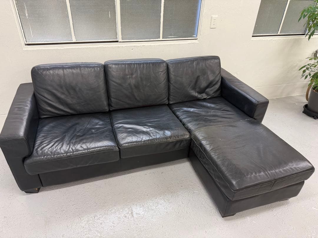 KEYUCA ケユカ 3人がけ　L字型ソファ　本革　黒　定価30万円