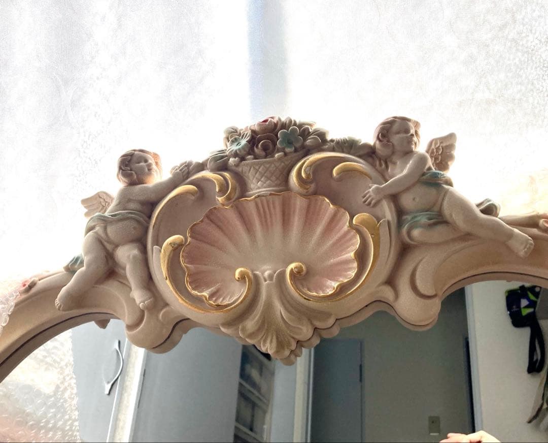 アンティーク調の鏡　大きめ　イタリア