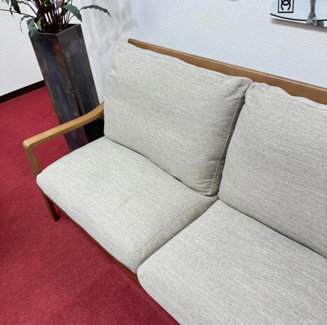 23区配送無料　モデルルーム展示品　ニトリソファー