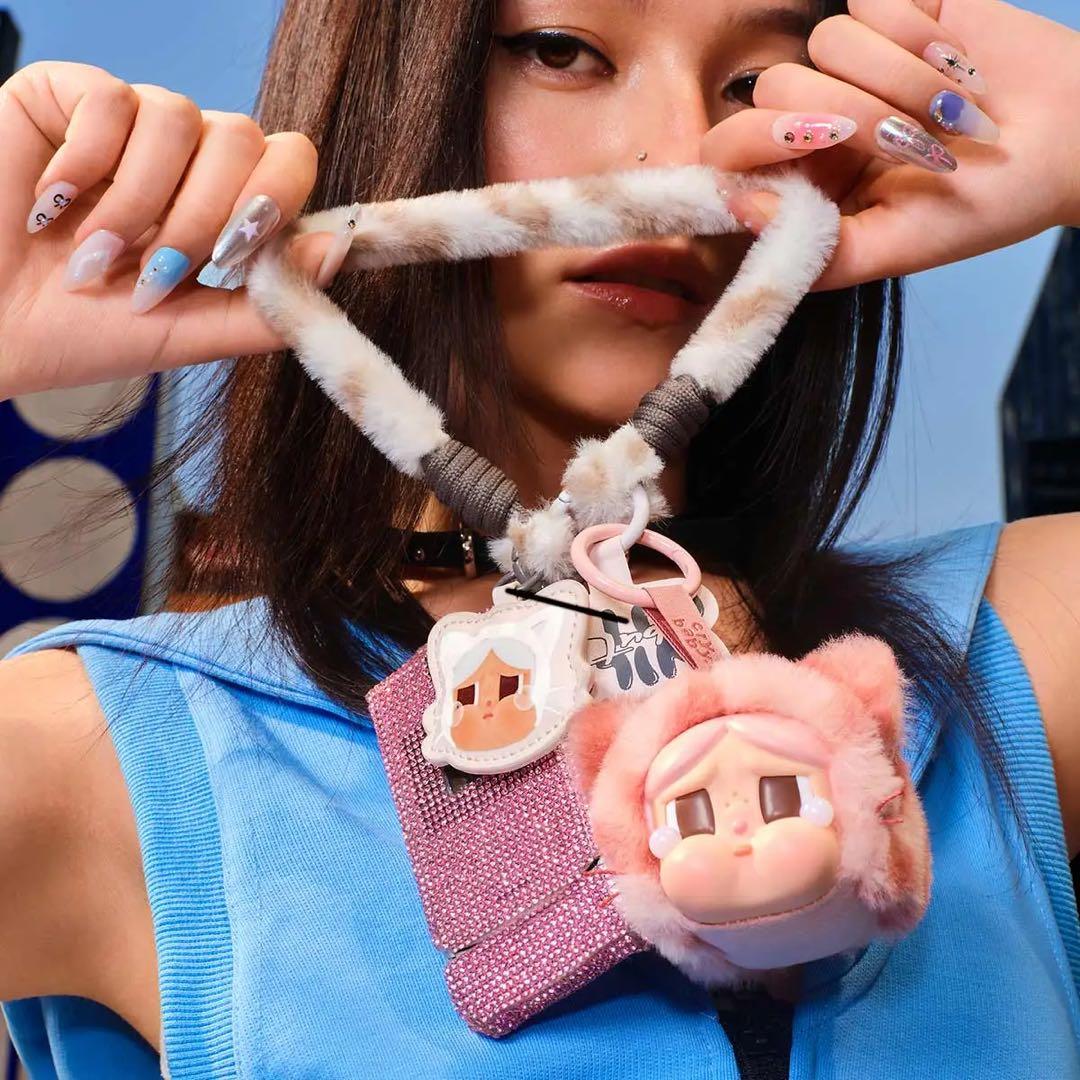 新品未開封 クライベイビー Wild but Cutie ストラップ