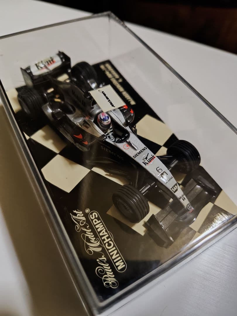 キミ・ライコネン 1/43マクラーレン・メルセデスMP4/19B - メルカリ
