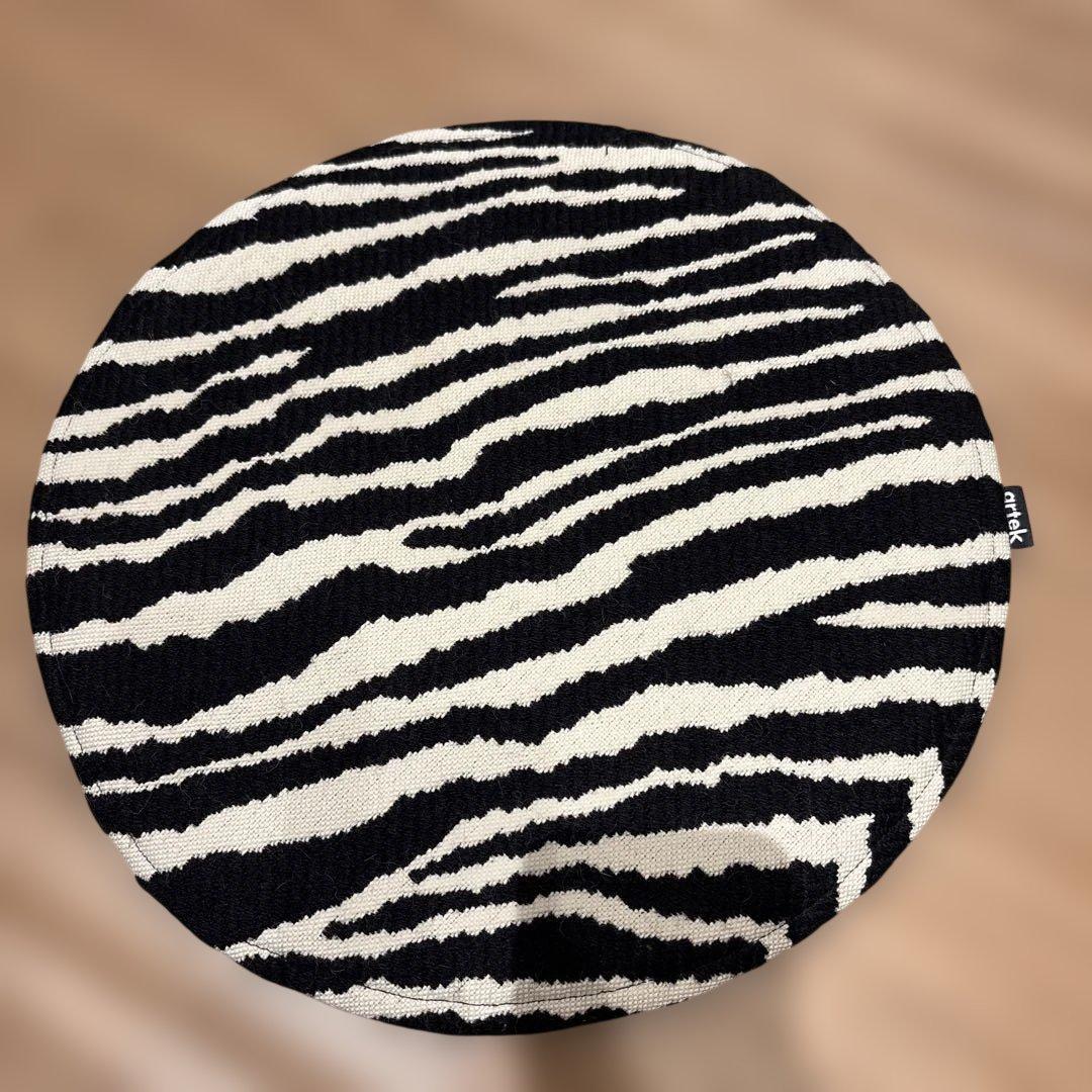 artek アルテック ゼブラ シートクッション