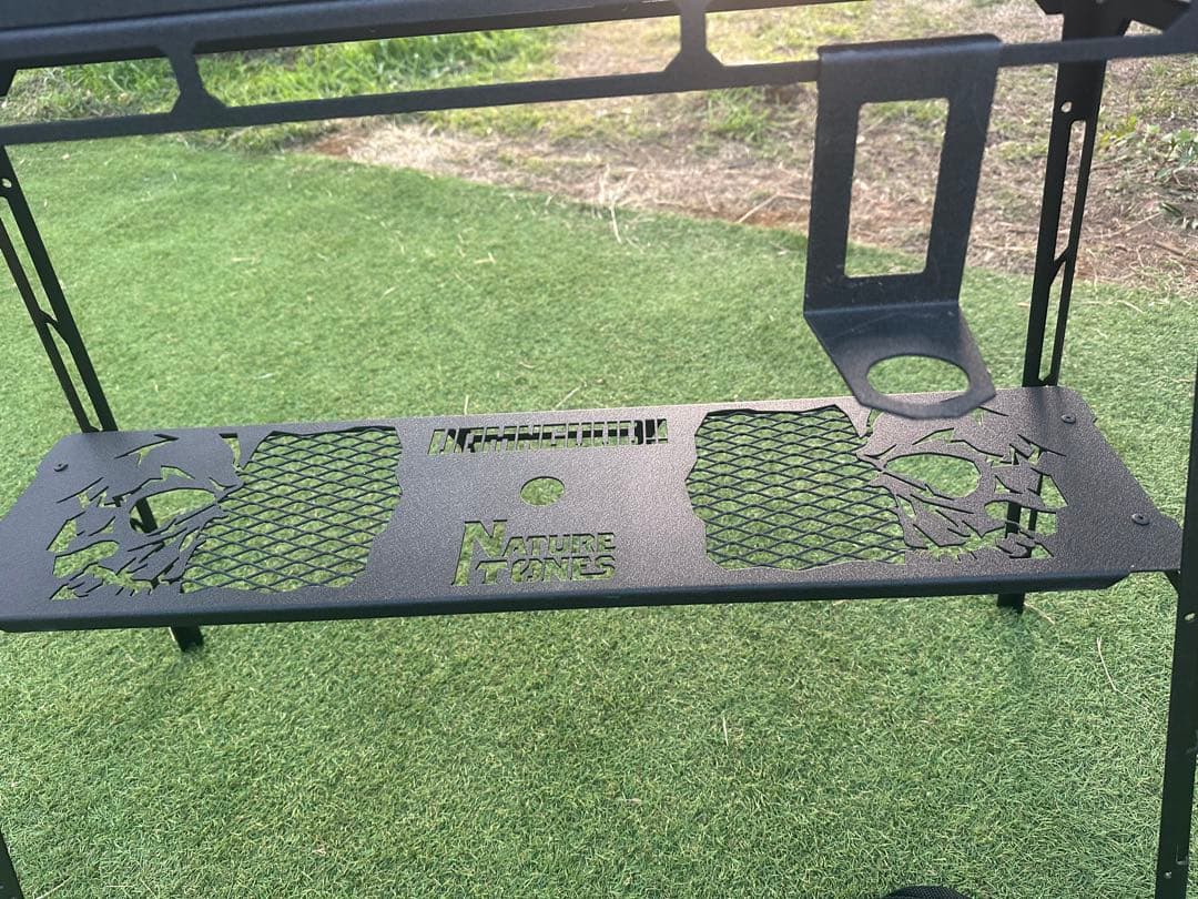 ダムグッドガレージ／ネイチャートーンズマスダムスタンド