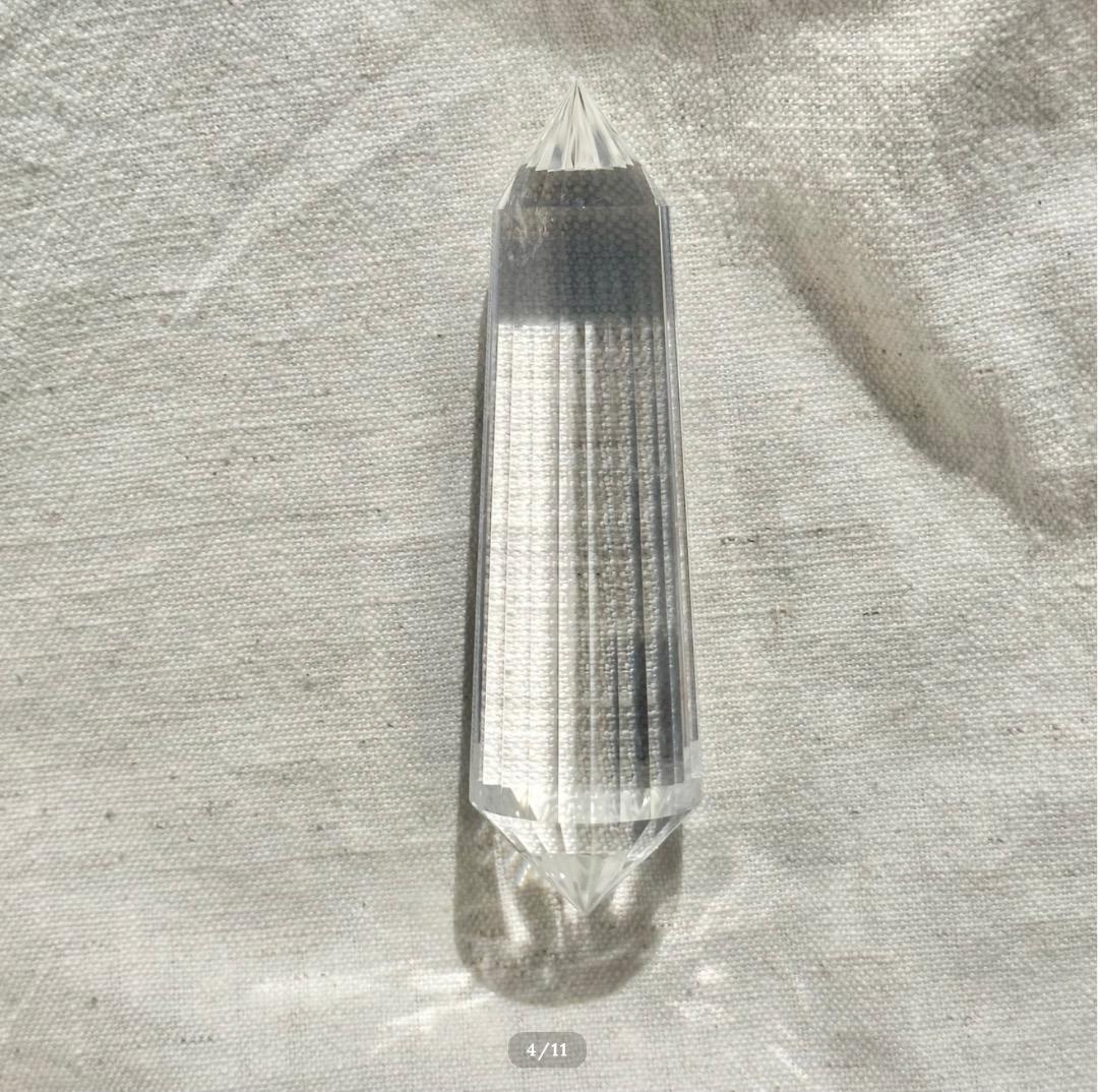 【水晶　ロッククリスタル】ヴォーゲルワンド クリスタル スタンド付　ブラジル産