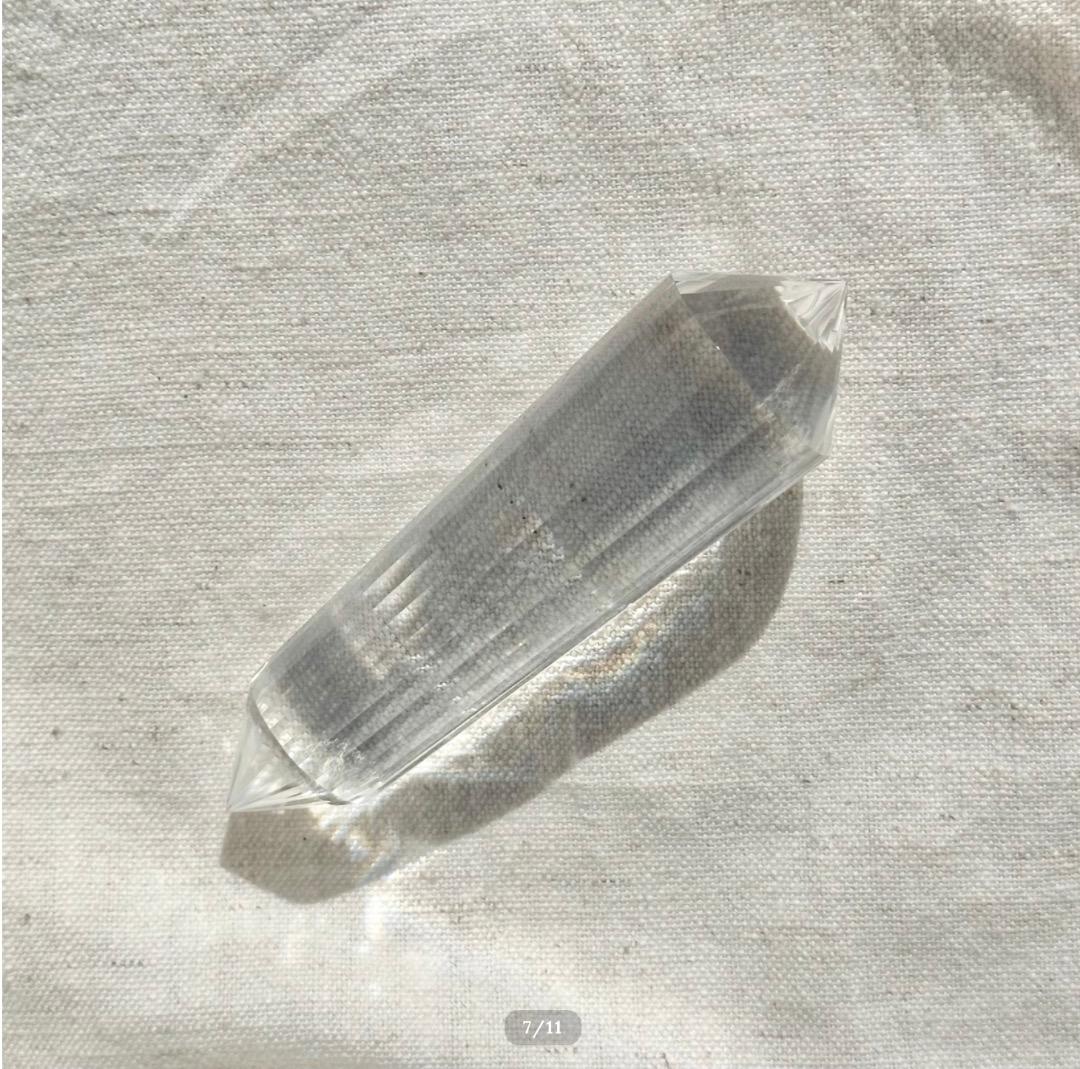 【水晶　ロッククリスタル】ヴォーゲルワンド クリスタル スタンド付　ブラジル産