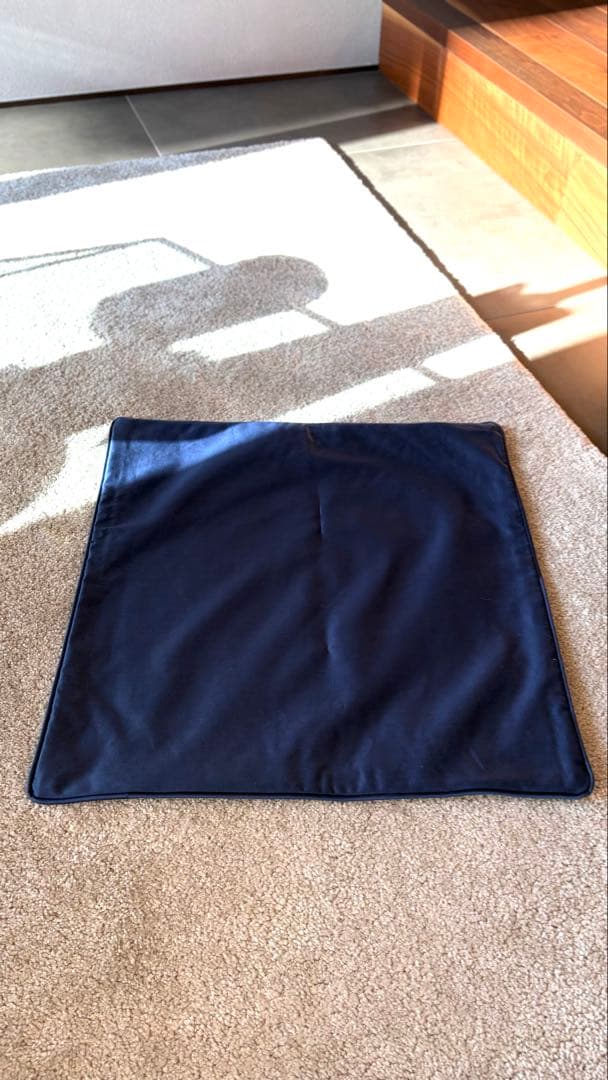 IXC ネイビー クッションカバー