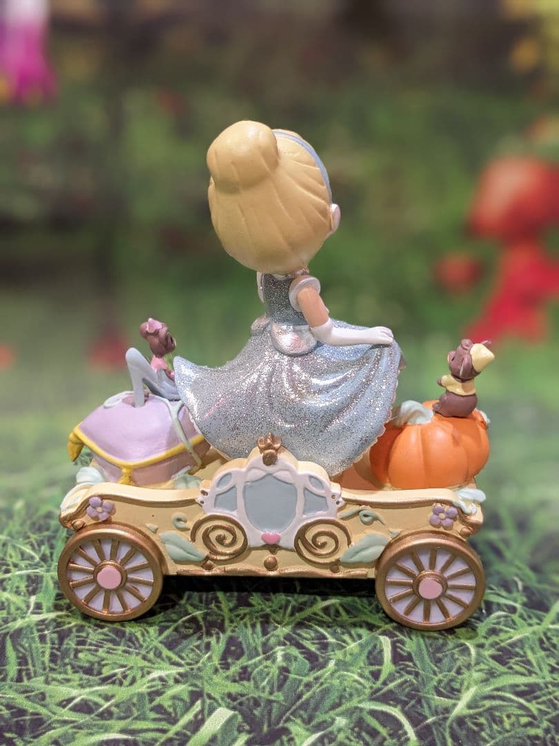 ディズニー　ショーケース　プレシャスモーメンツ　バースデーパレード　シンデレラ