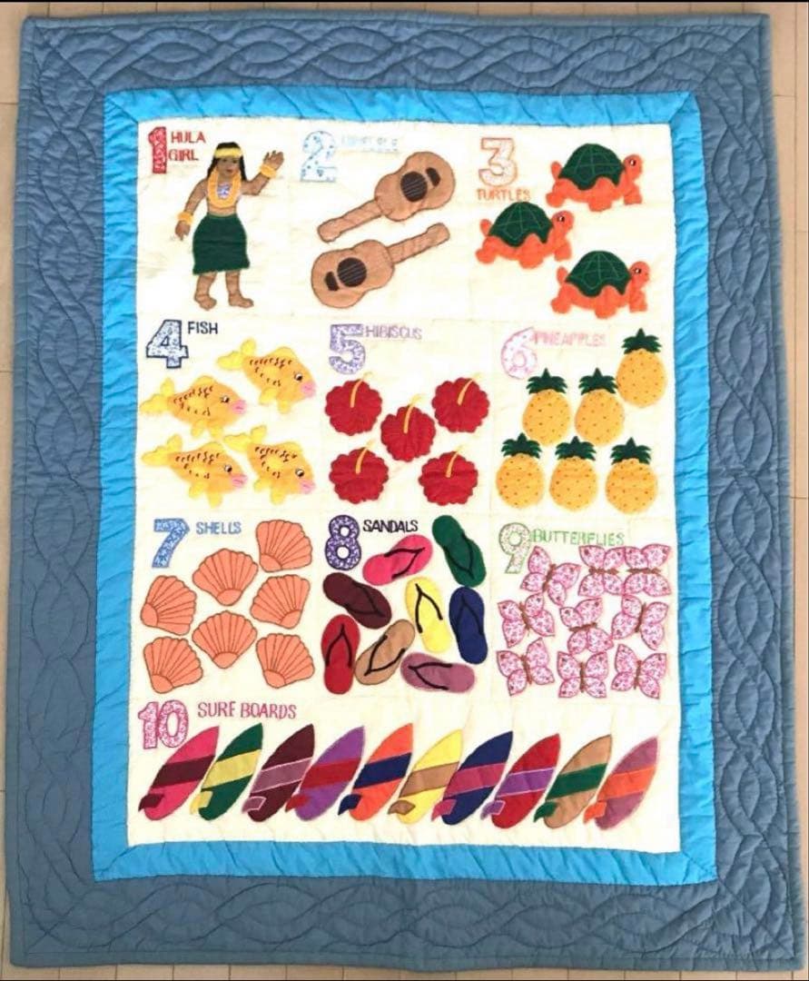 ハワイアンキルトタペストリー　ハワイアンインテリア　ハワイアンラグ　フラ　ホヌ